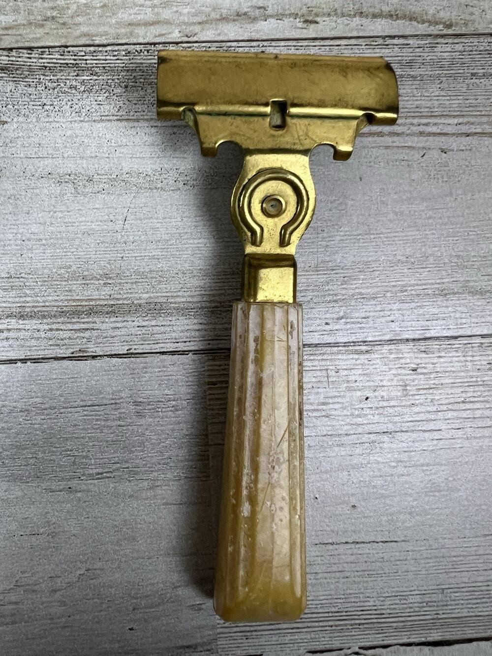 Vintage Schick Deluxe Injector Safety Razor Bakelite Handle Type E Brass USA